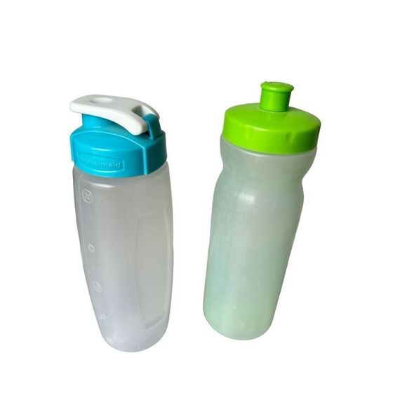 Rubbermaid water bottles 20 oz  and 24 oz lot discontinued style - Picture 1 of 8